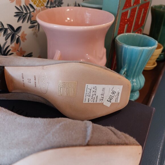 PRADA - Picture 3 of 4